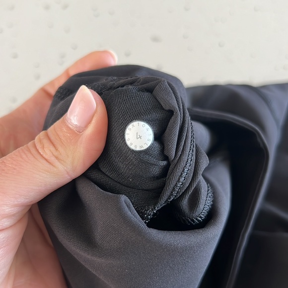 Lululemon Mixed textile Leggings - Picture 8 of 8